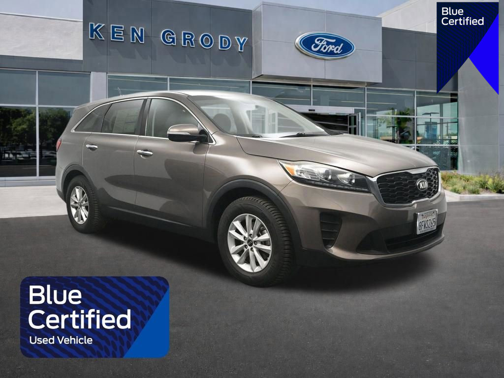 Used 2019 Kia Sorento LX image 1
