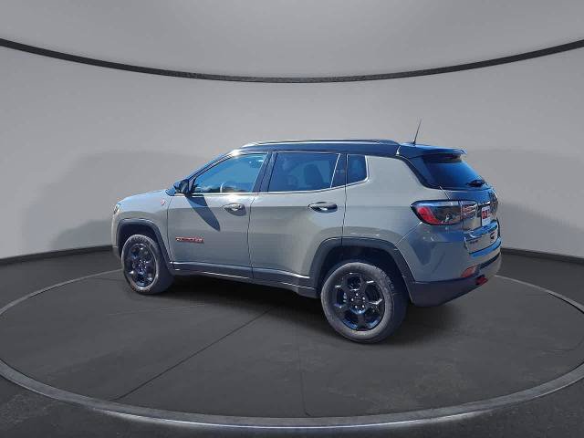Used 2024 Jeep Compass Trailhawk AWD/4WD image 6