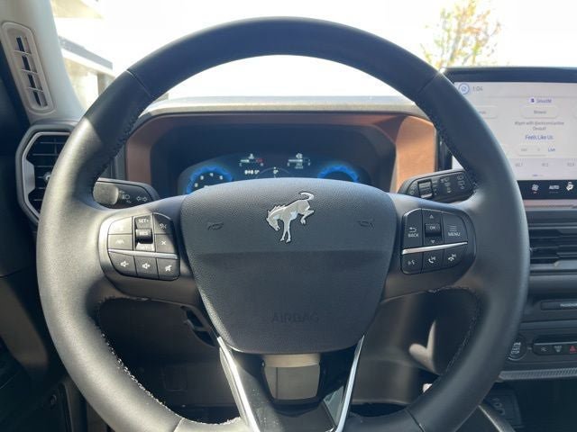 Certified 2025 Ford Bronco Sport Outer Banks w/ Outer Banks Tech Package+ AWD/4WD image 27