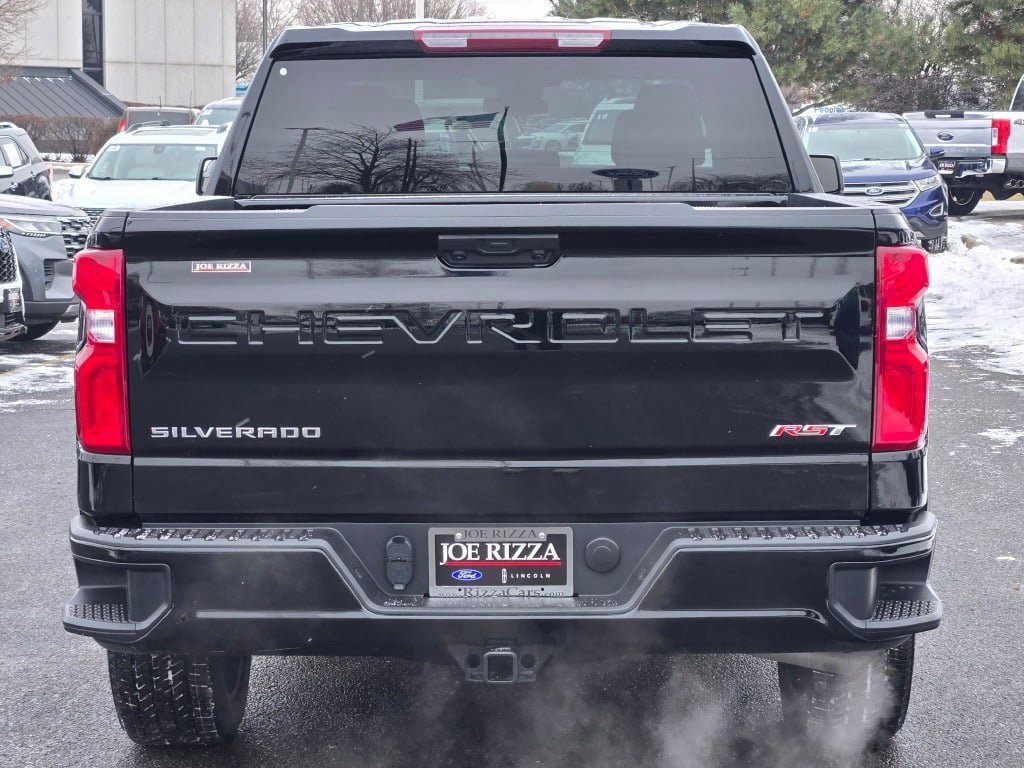 Used 2024 Chevrolet Silverado 1500 RST image 3