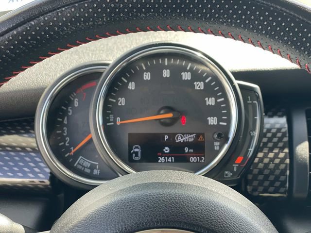 Used 2019 MINI Cooper S w/ Signature Upholstery Package FWD image 17