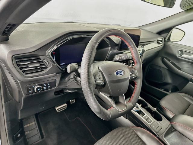 Certified 2023 Ford Escape ST-Line Select AWD/4WD image 15