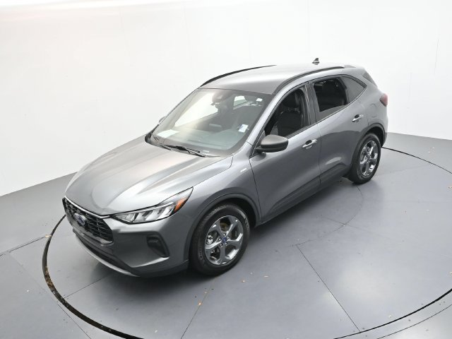 Certified 2025 Ford Escape ST-Line FWD image 40