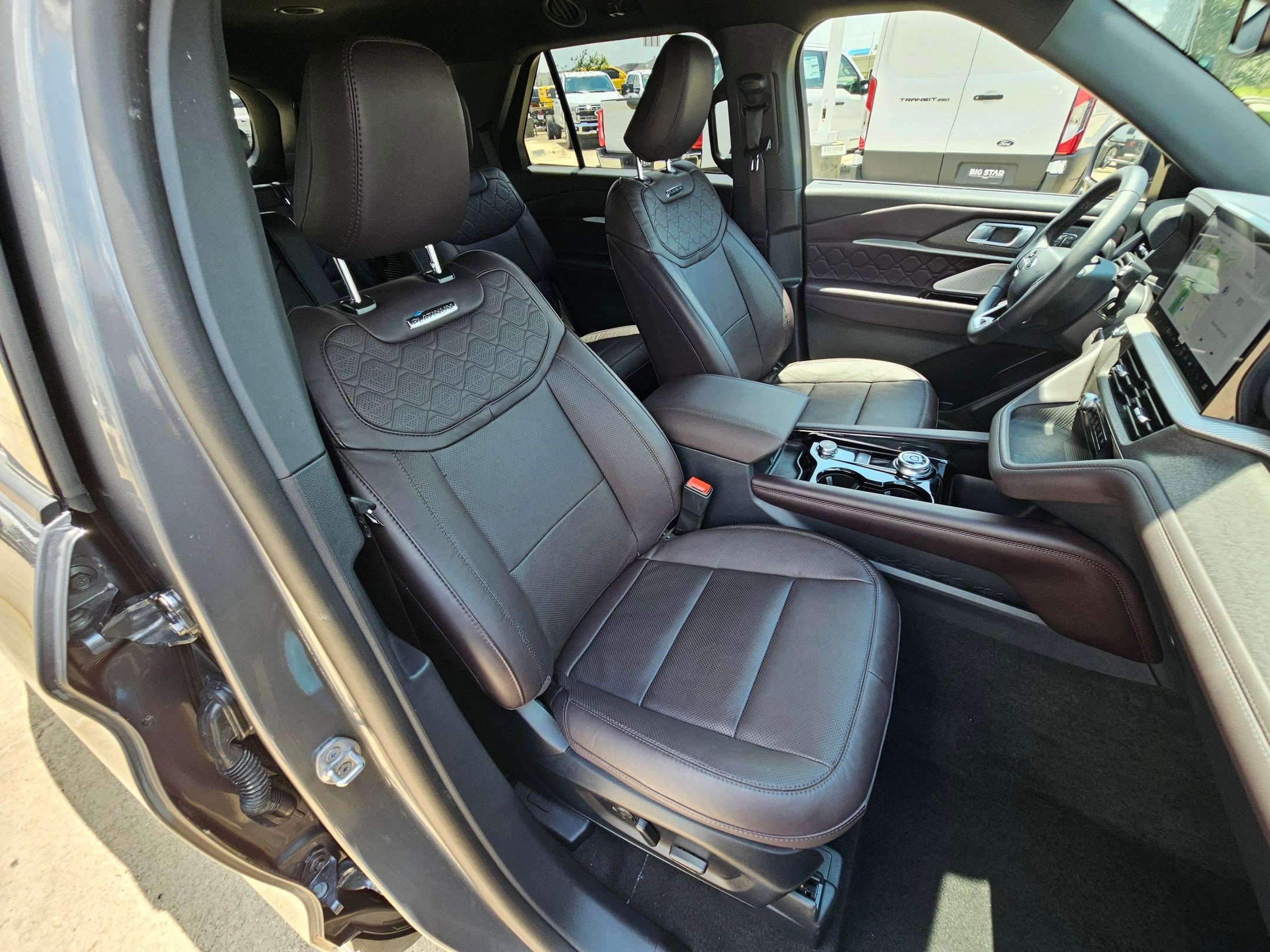 Certified 2026 Ford Explorer Platinum w/ LUX Leather Package AWD/4WD image 43