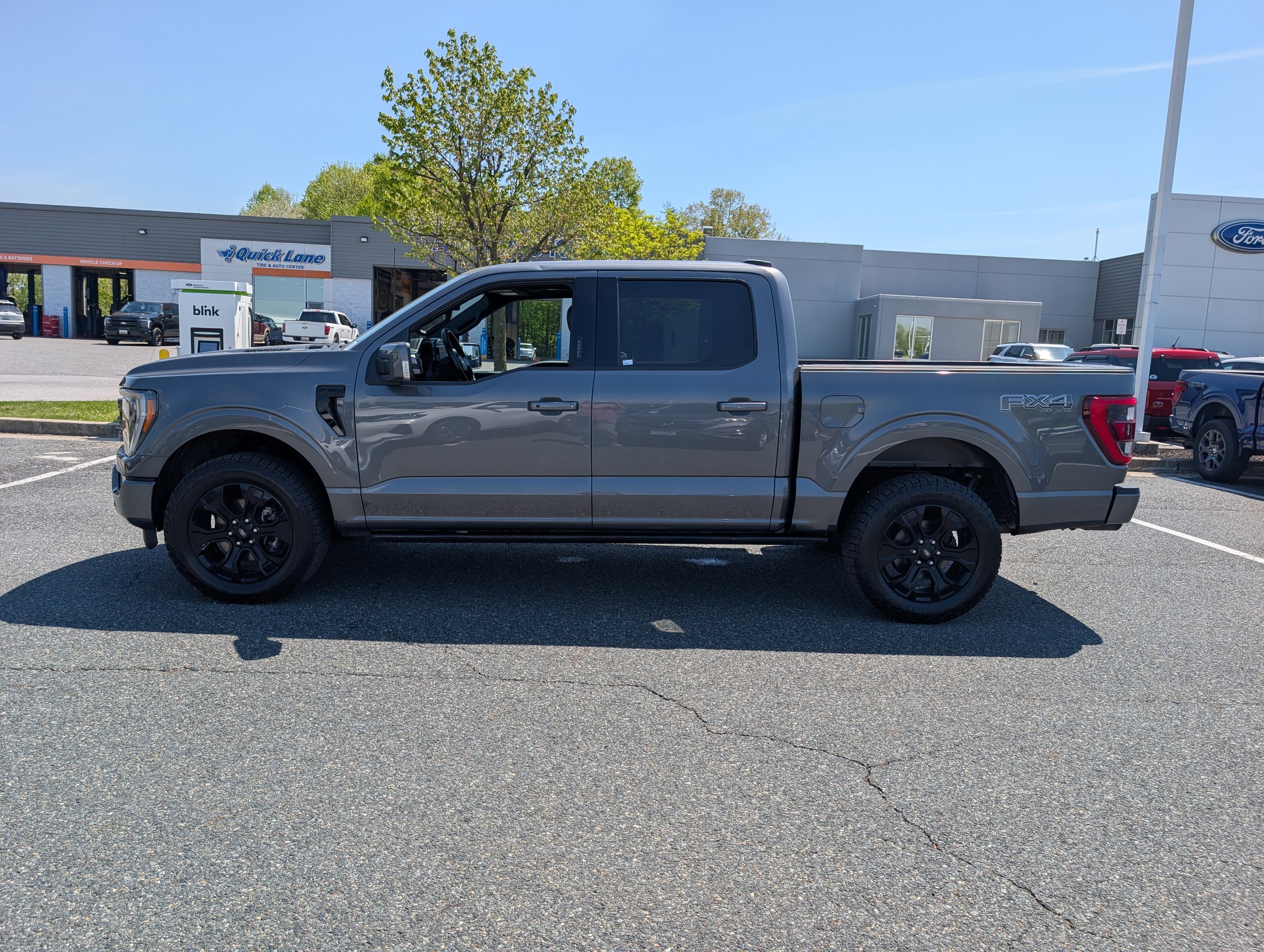 Certified 2022 Ford F150 Lariat w/ Equipment Group 502A High image 6