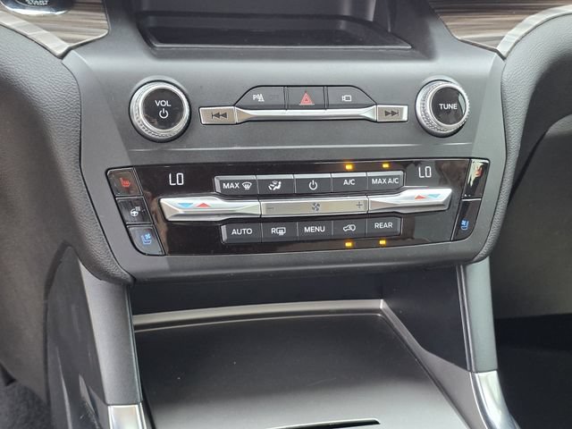 Certified 2020 Ford Explorer Limited RWD image 21