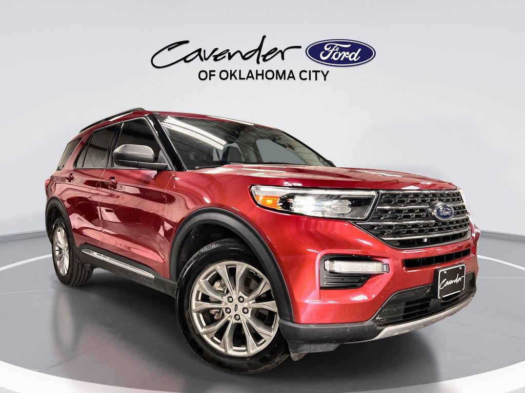 Certified 2022 Ford Explorer XLT w/ Equipment Group 202A AWD/4WD image 1