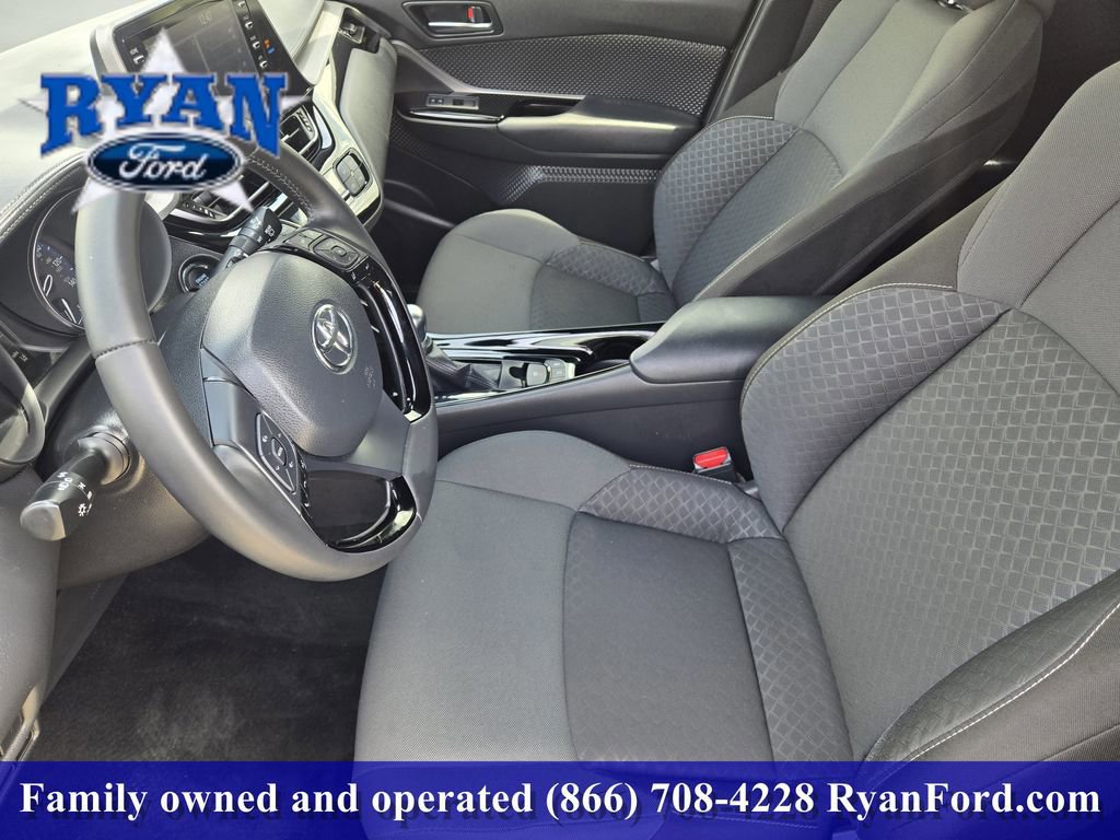 Used 2021 Toyota C-HR Nightshade image 8