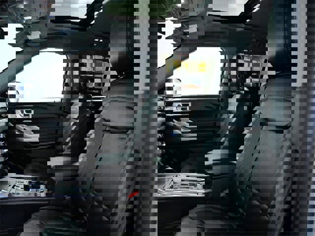 Certified 2023 Ford Explorer Limited w/ Limited Technology Package image 17