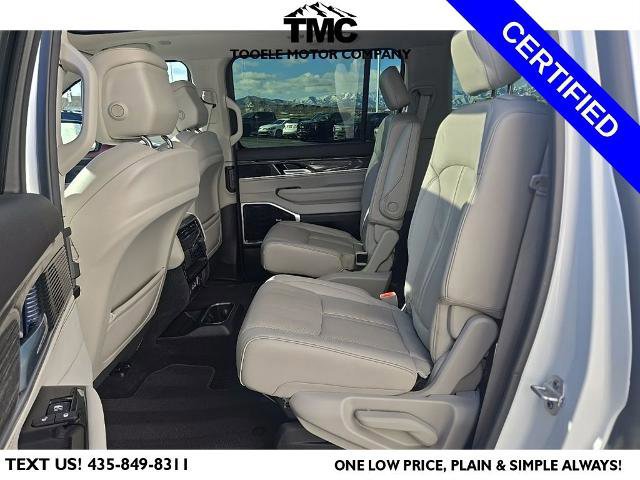 Used 2022 Jeep Wagoneer Series III w/ Premium Group I image 39