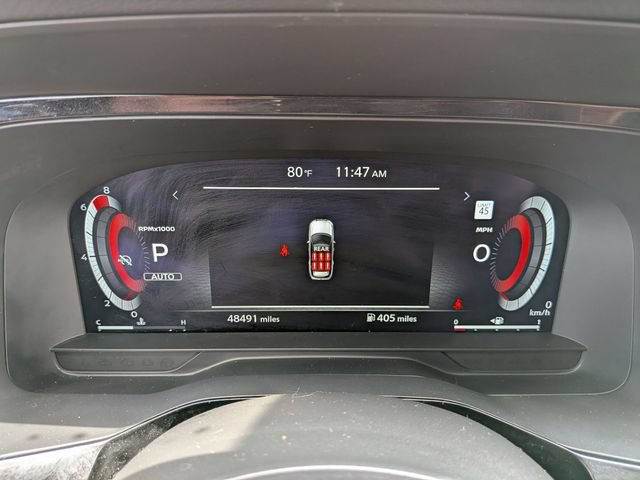 Used 2024 Nissan Pathfinder Platinum w/ Cargo Package AWD/4WD image 10