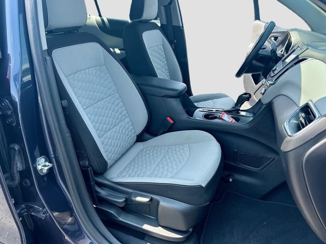 Used 2018 Chevrolet Equinox LS AWD/4WD image 34