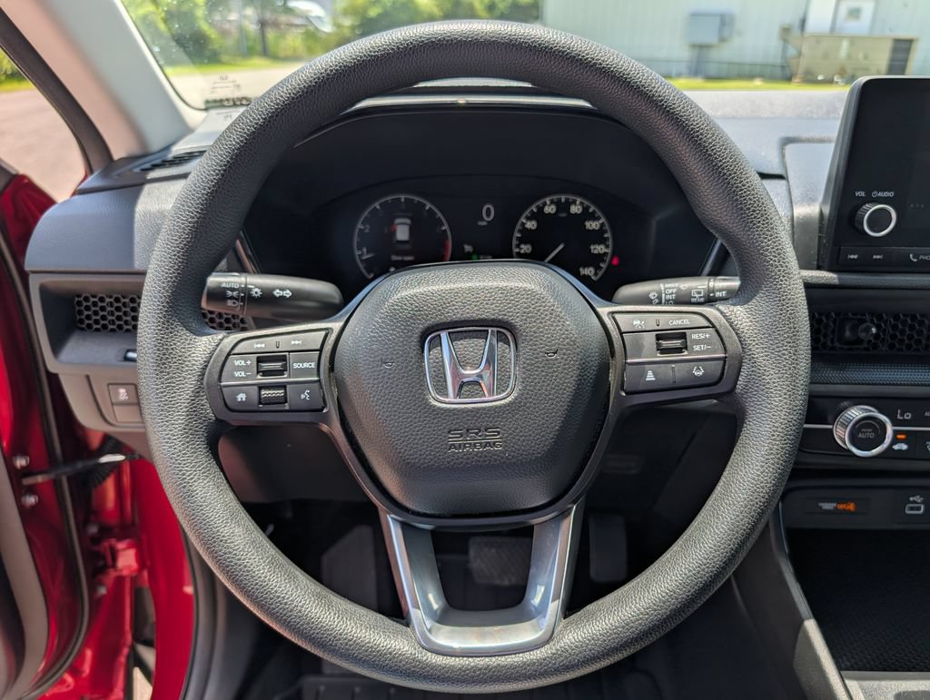 Used 2025 Honda CR-V LX image 8