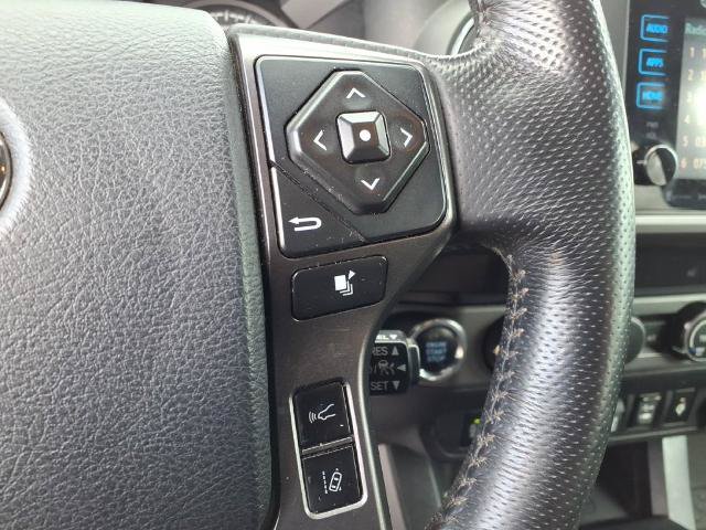 Used 2019 Toyota Tacoma TRD Off-Road w/ Technology Package AWD/4WD image 21