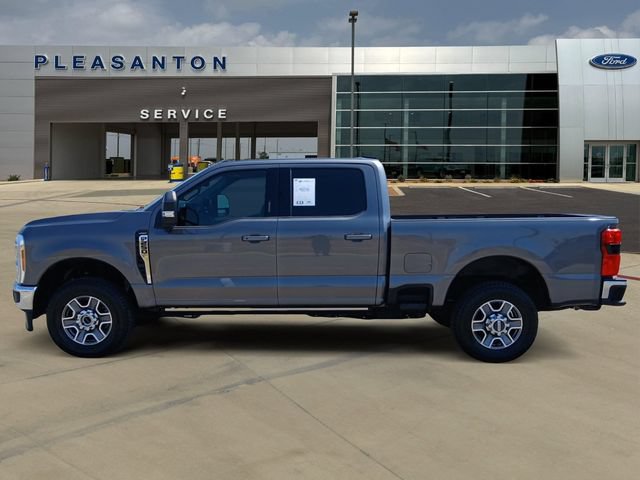 Certified 2023 Ford F250 Lariat w/ Lariat Ultimate Package AWD/4WD image 2