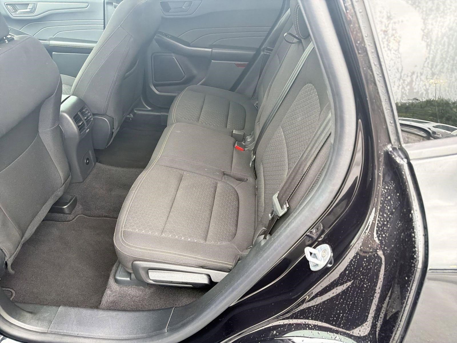 Certified 2024 Ford Escape Active w/ Cold Weather Package FWD image 14