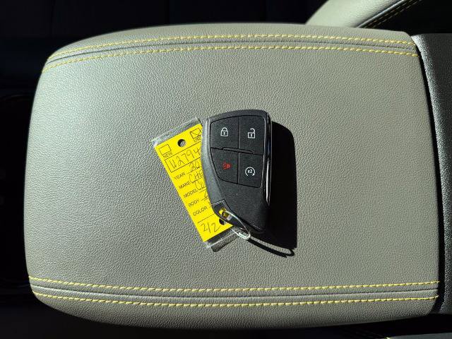 Used 2026 Chevrolet Colorado ZR2 AWD/4WD image 25