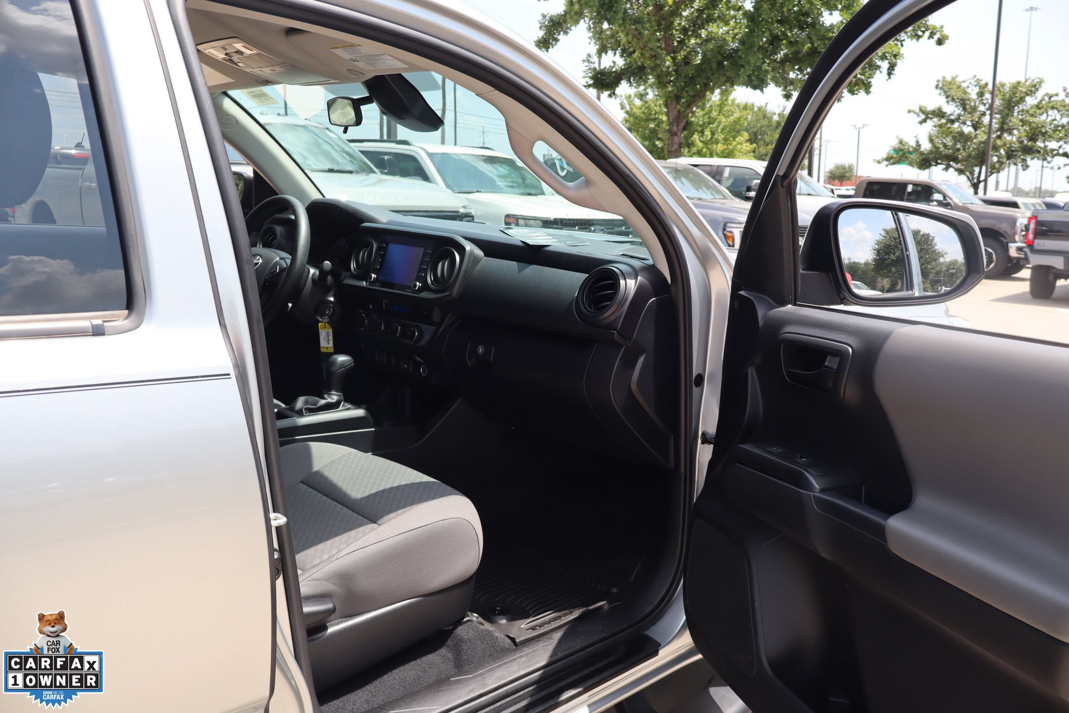 Used 2023 Toyota Tacoma SR AWD/4WD image 28