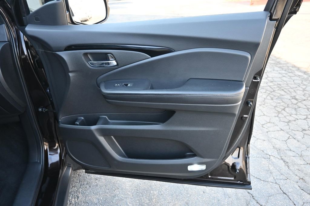 Used 2019 Honda Passport Touring image 23