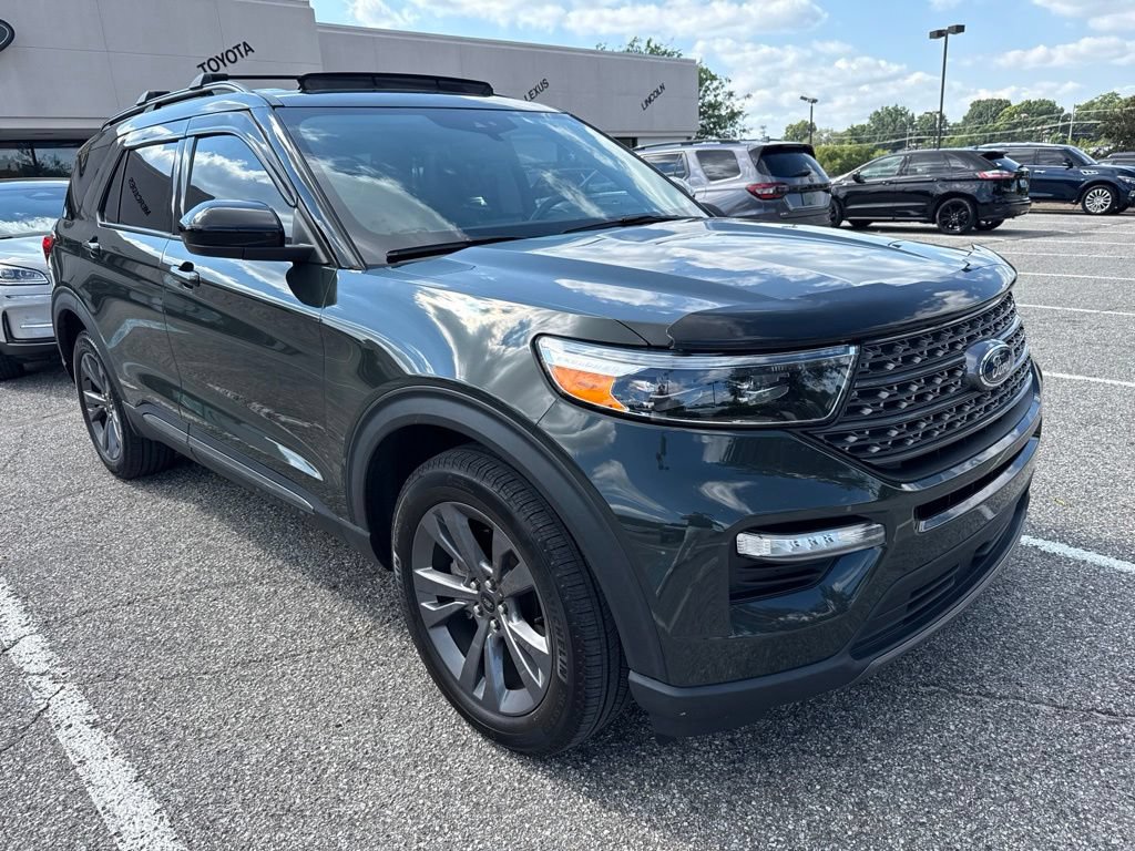 Certified 2023 Ford Explorer XLT w/ Equipment Group 202A AWD/4WD image 11