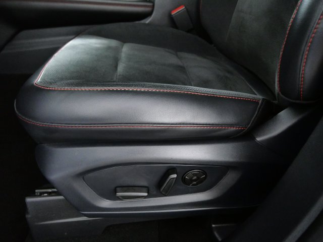 Certified 2025 Ford Explorer ST AWD/4WD image 18