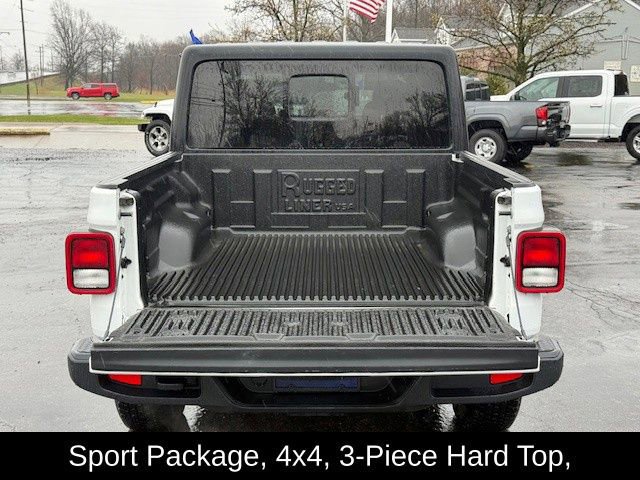 Used 2023 Jeep Gladiator Sport AWD/4WD image 34