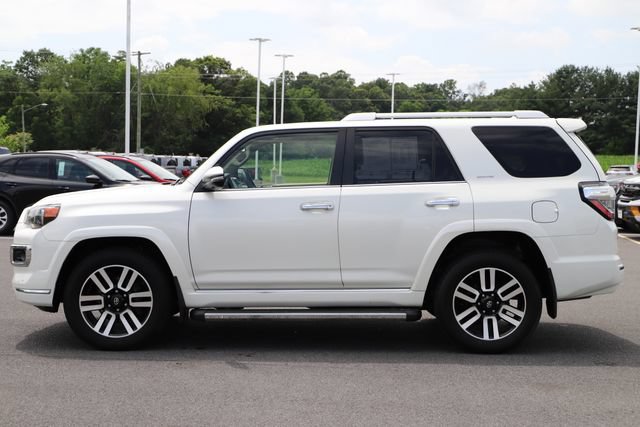 Used 2022 Toyota 4Runner Limited AWD/4WD image 4