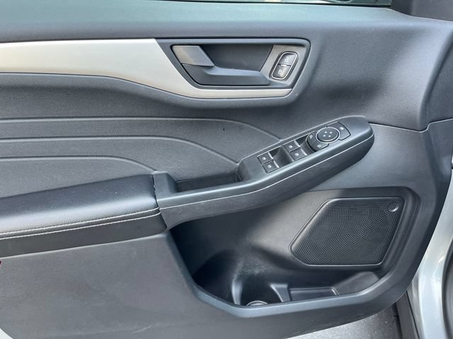 Certified 2022 Ford Escape SE w/ SE Sport Appearance Package AWD/4WD image 23
