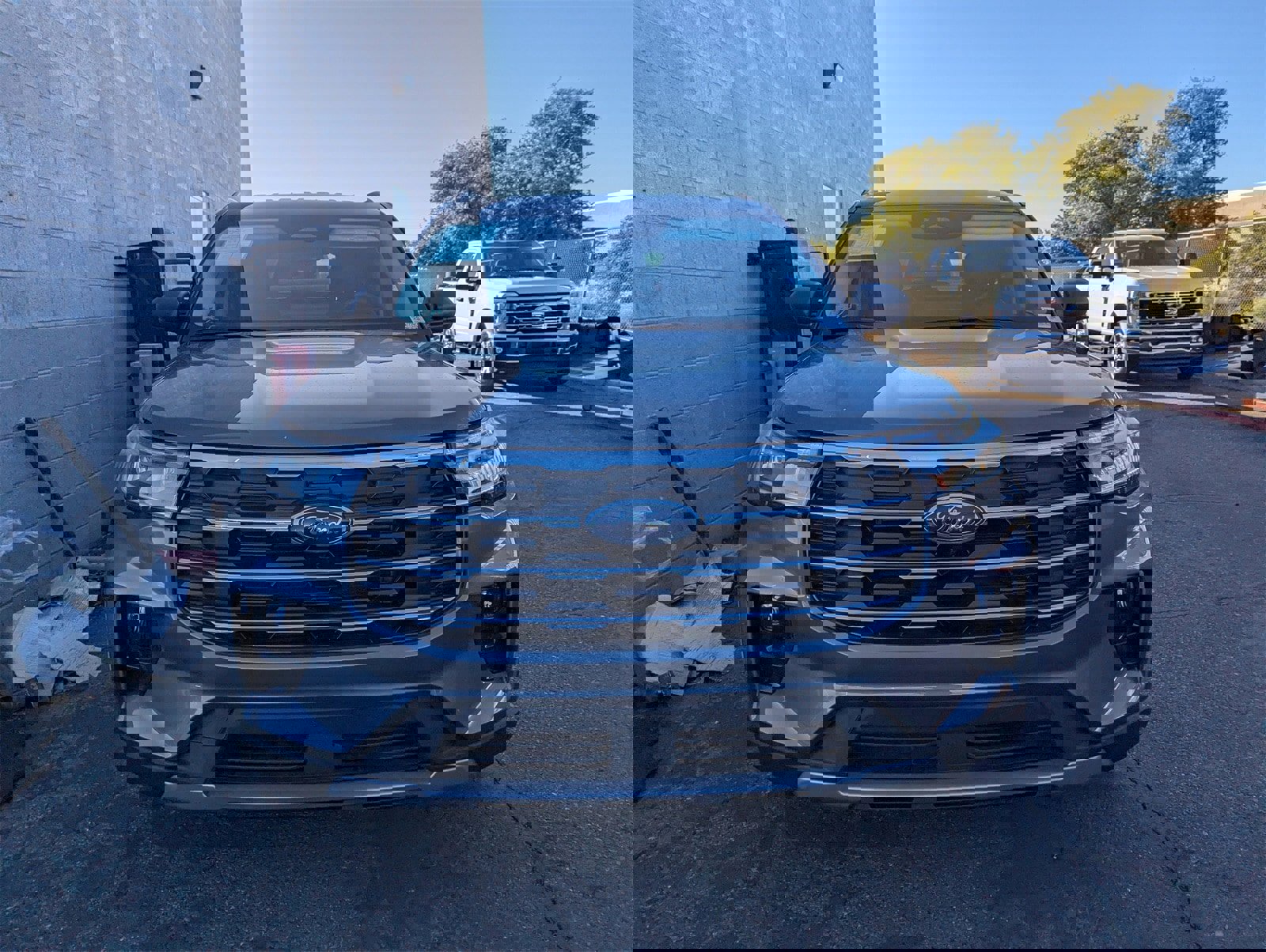 Certified 2025 Ford Explorer Active w/ Active Comfort Package image 2