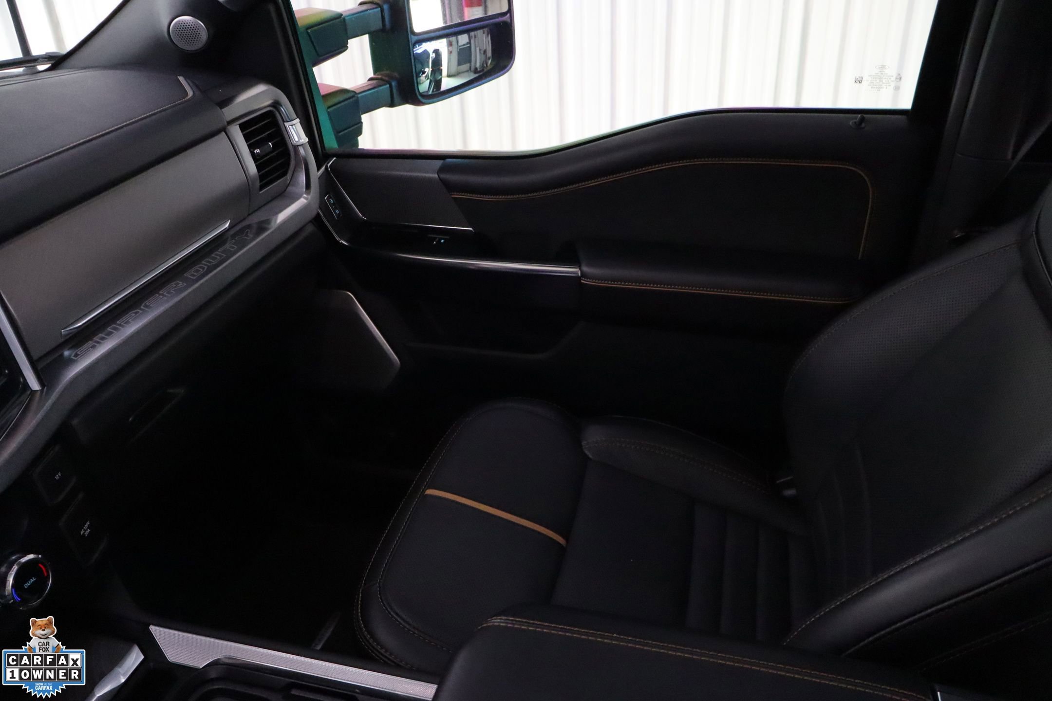 Certified 2024 Ford F350 Platinum image 24