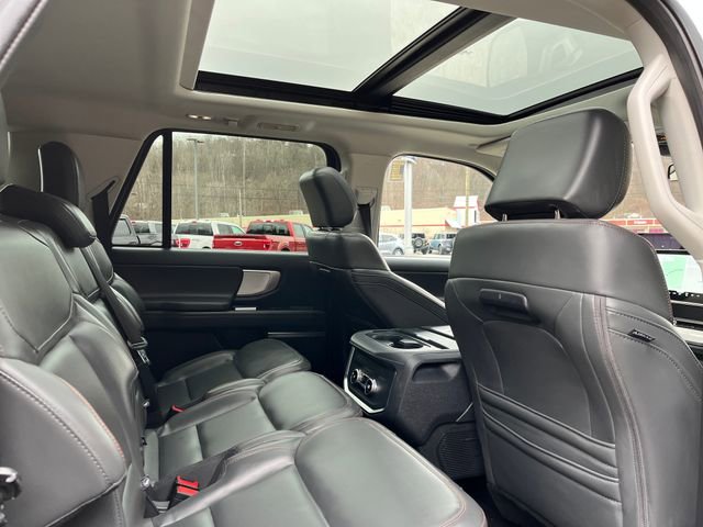 Certified 2025 Ford Expedition Max Active image 18