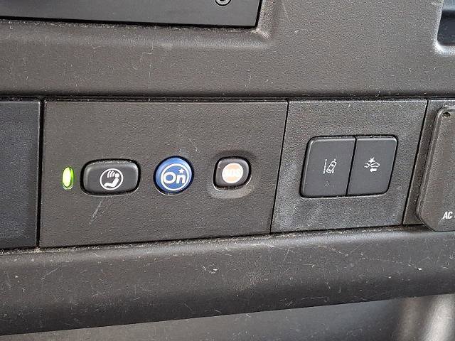Used 2021 GMC Savana 3500 w/ Power Convenience Package RWD image 21