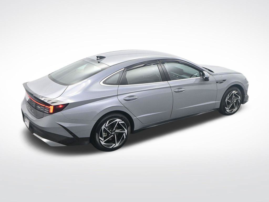 Used 2026 Hyundai Sonata SEL FWD image 39