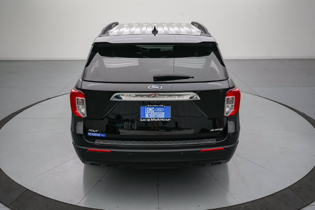 Certified 2024 Ford Explorer XLT AWD/4WD image 5