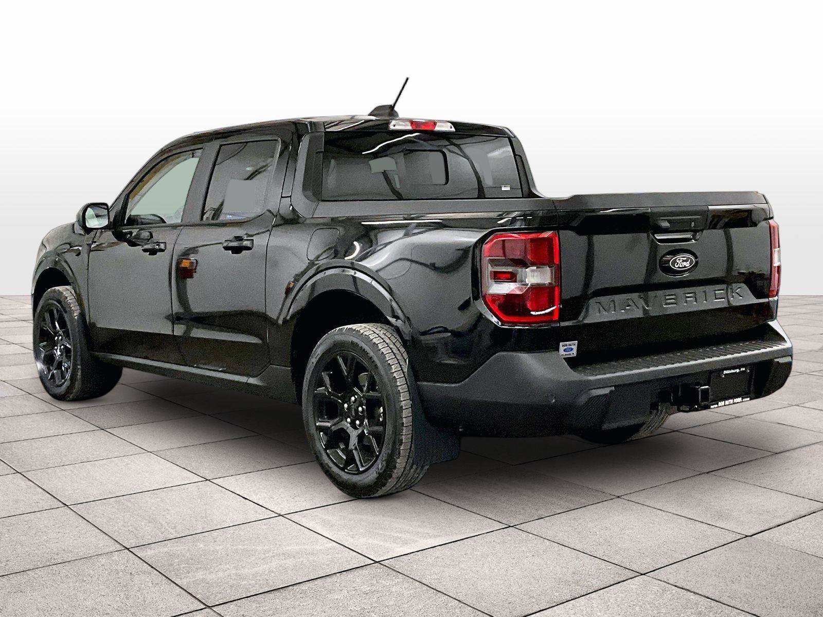 Certified 2025 Ford Maverick Lariat w/ Black Appearance Package image 10