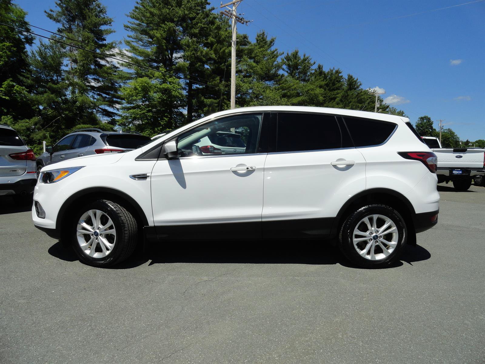Certified 2019 Ford Escape SE AWD/4WD image 8