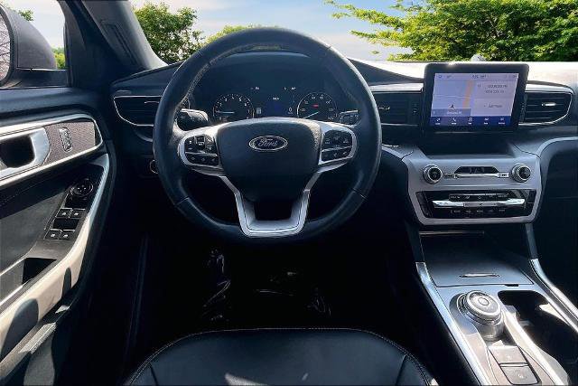 Certified 2023 Ford Explorer XLT w/ Equipment Group 202A image 7