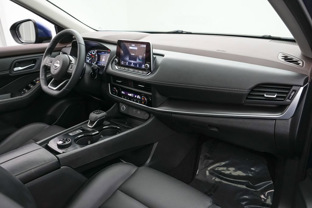 Used 2023 Nissan Rogue SV w/ SV Premium B Package AWD/4WD image 22