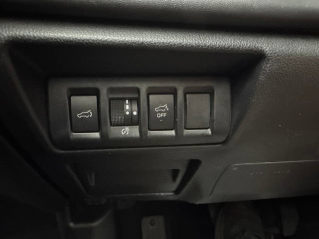 Used 2024 Subaru Outback Onyx Edition AWD/4WD image 17
