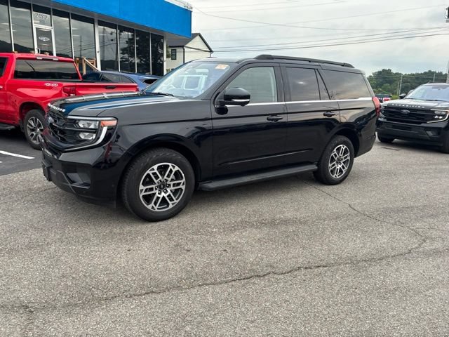 Certified 2025 Ford Expedition Active AWD/4WD image 14