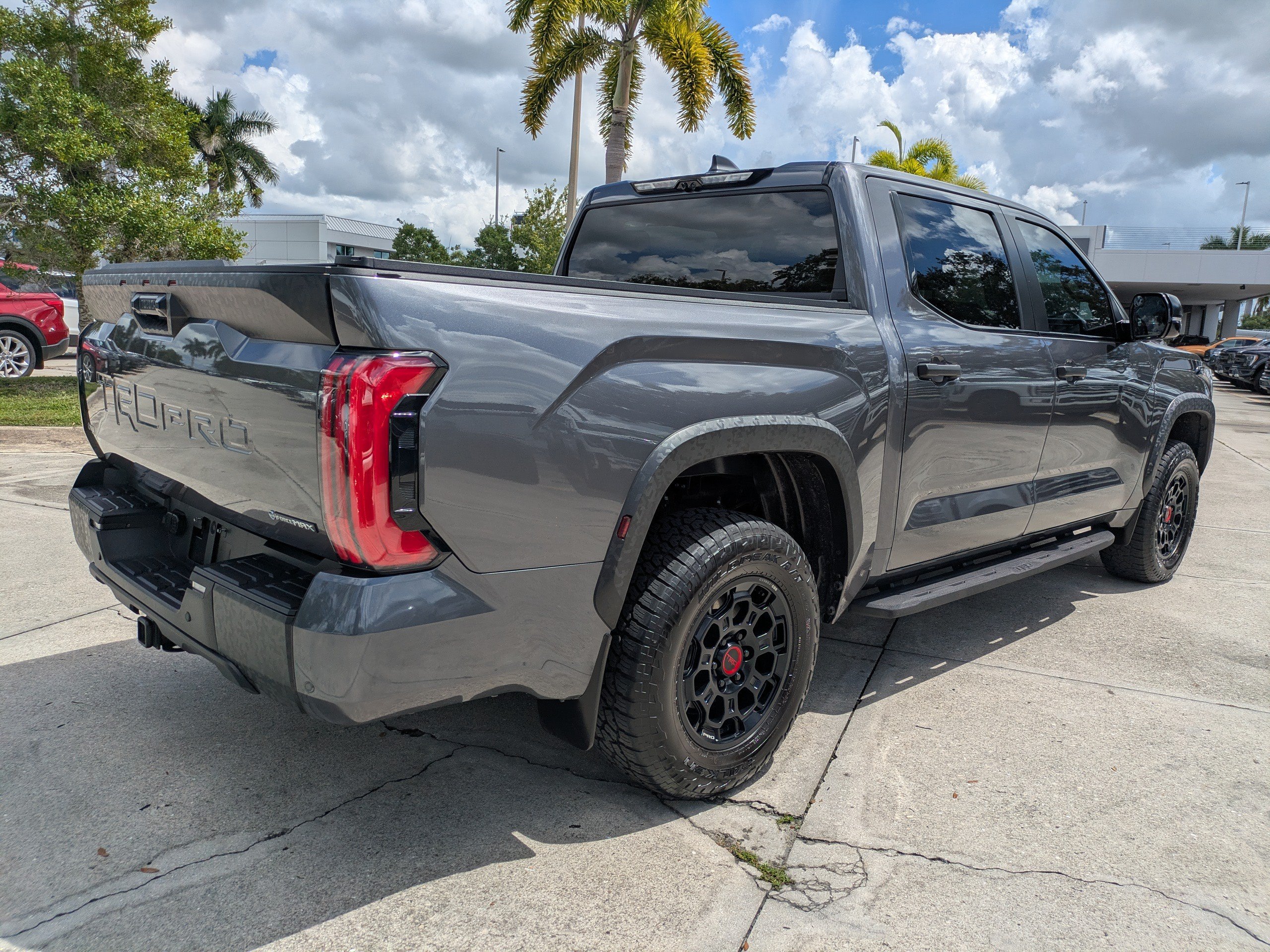 Used 2025 Toyota Tundra TRD Pro AWD/4WD image 4