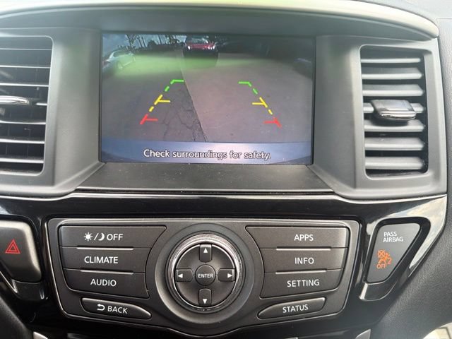 Used 2019 Nissan Pathfinder S AWD/4WD image 41