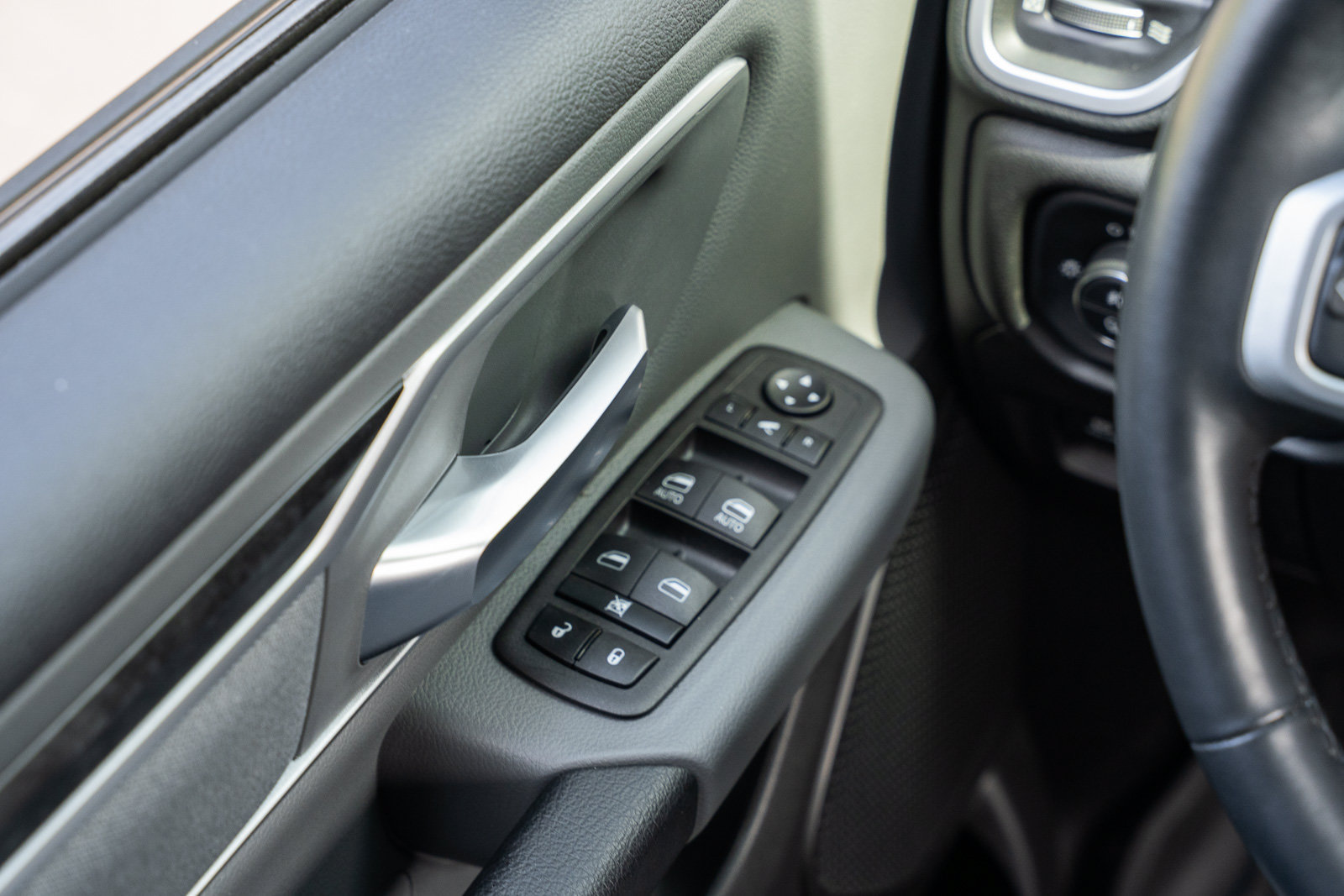 Used 2023 RAM 1500 Big Horn AWD/4WD image 31