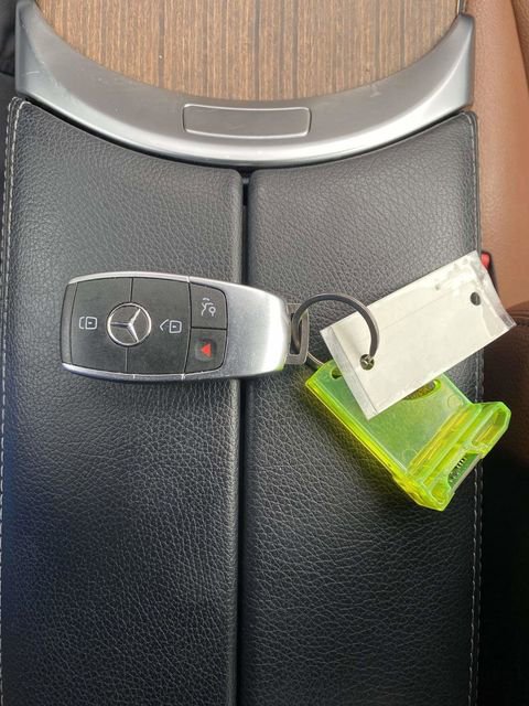 Used 2020 Mercedes-Benz GLC 300 image 33