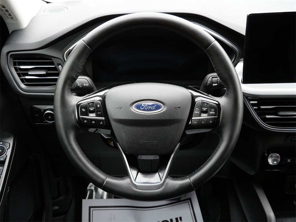 Certified 2024 Ford Escape Platinum image 13