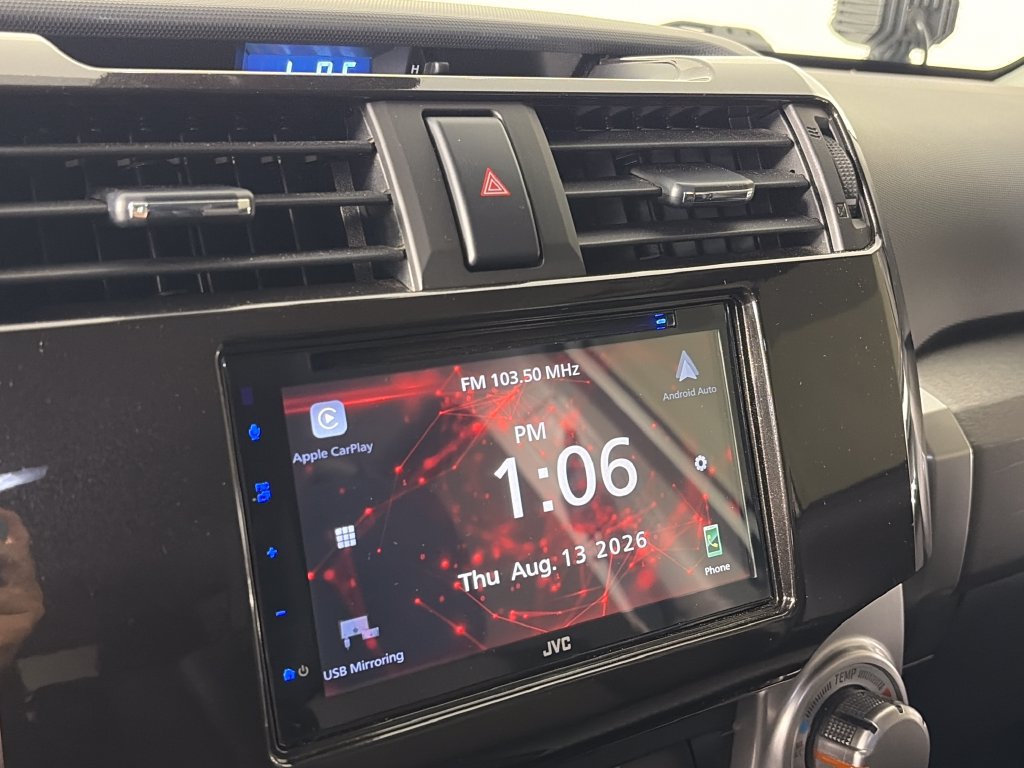 Used 2020 Toyota 4Runner 4WD image 19