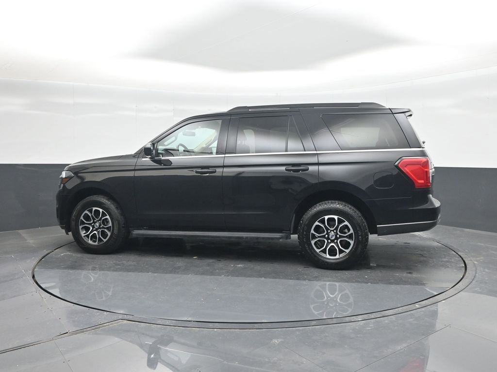 Certified 2024 Ford Expedition XLT RWD image 28