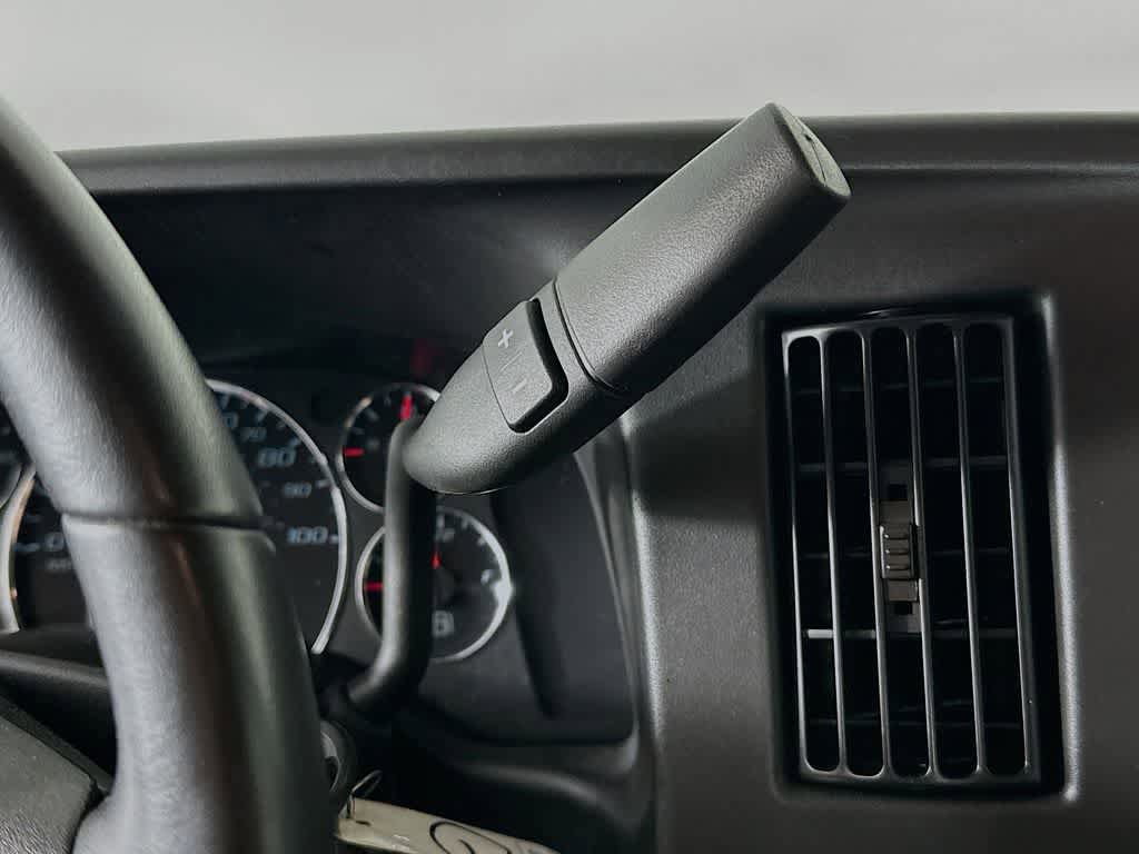 Used 2023 GMC Savana 2500 RWD image 17