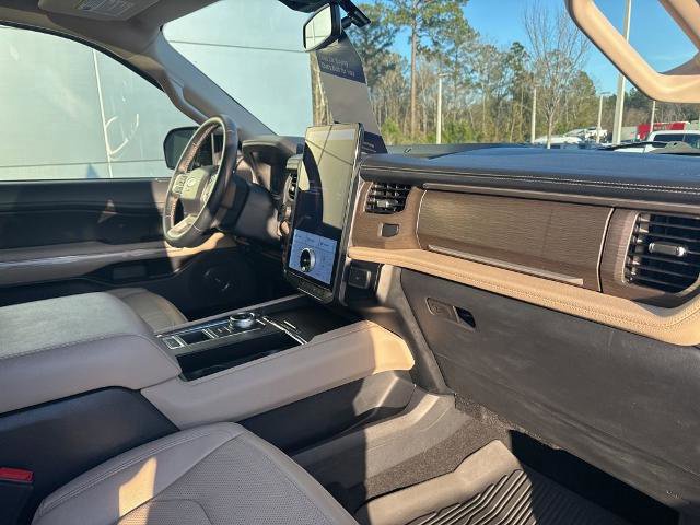Certified 2024 Ford Expedition Limited image 38