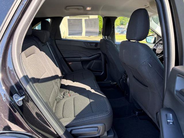 Certified 2023 Ford Escape Active AWD/4WD image 21